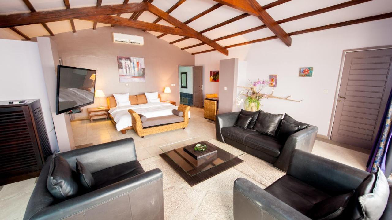 Residence Hoteliere Du Phare Libreville Ngoại thất bức ảnh