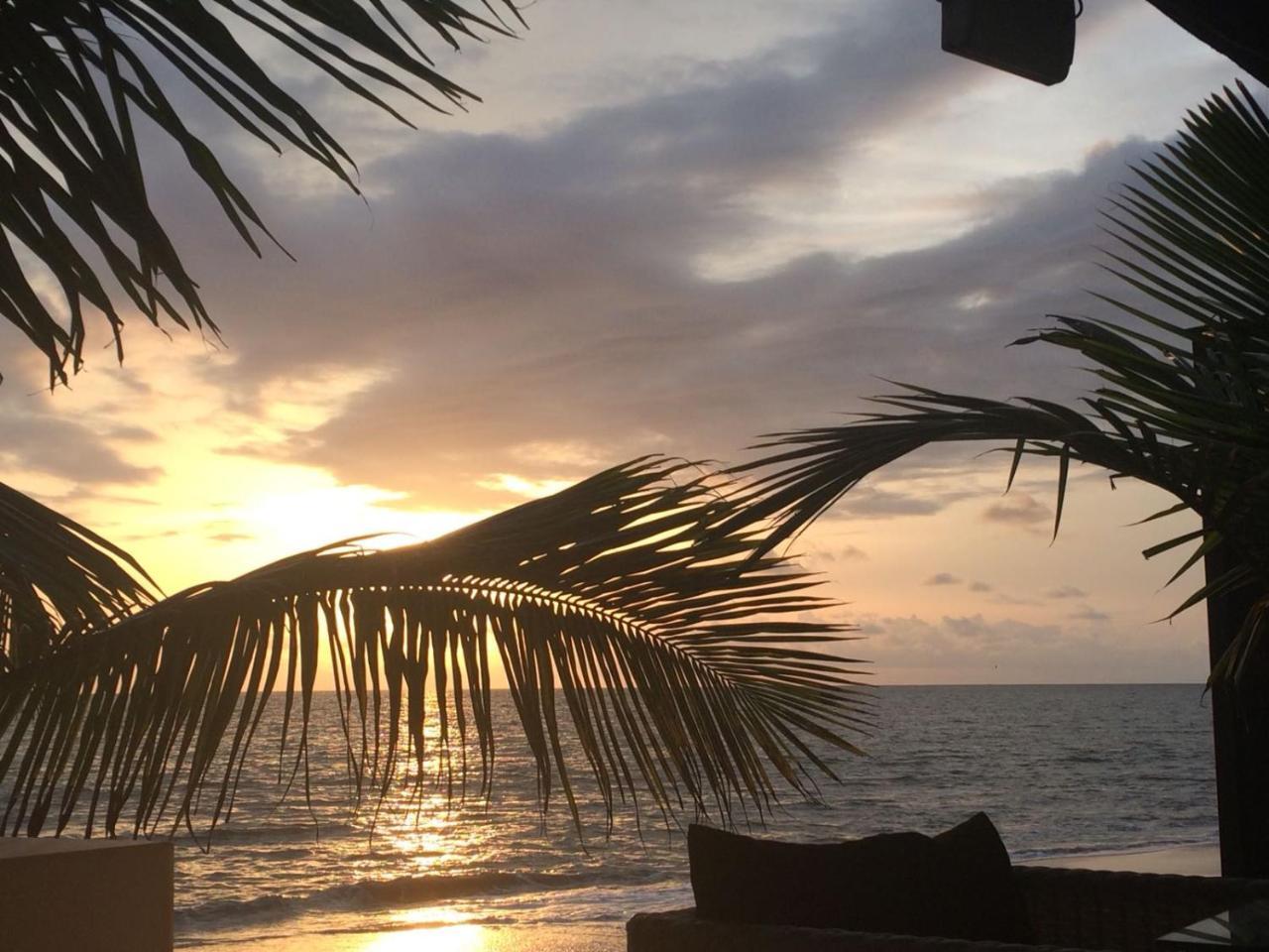 Residence Hoteliere Du Phare Libreville Ngoại thất bức ảnh
