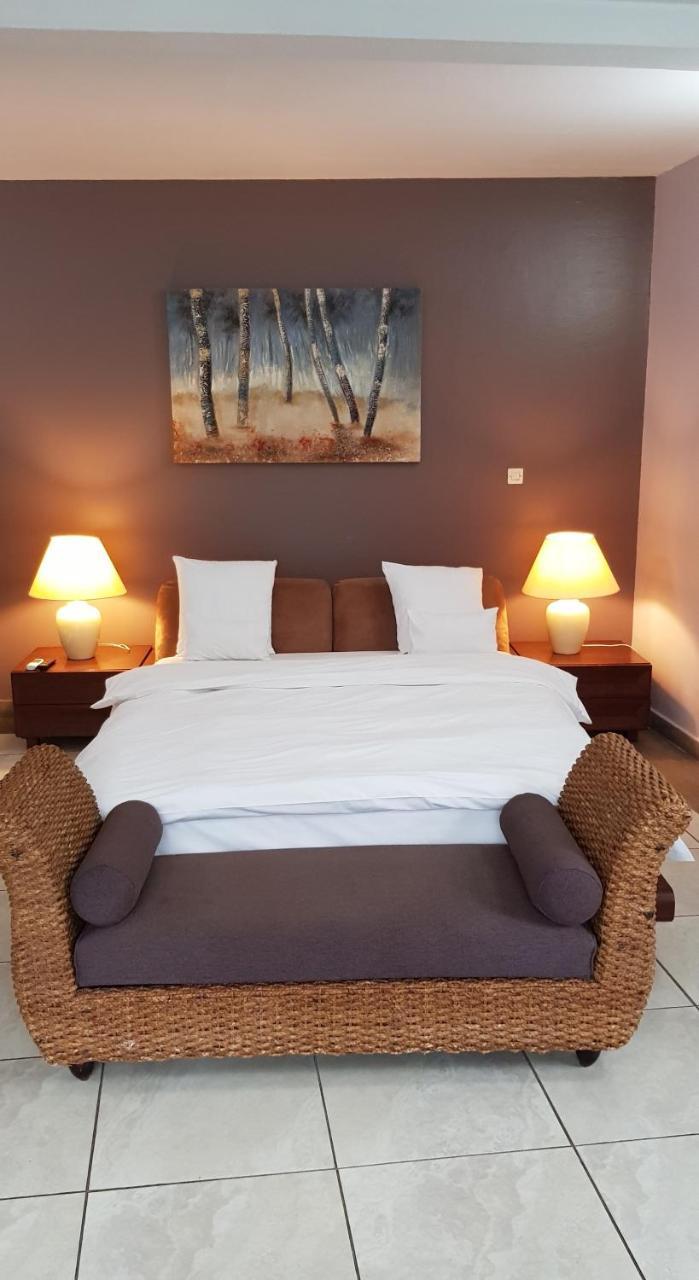 Residence Hoteliere Du Phare Libreville Ngoại thất bức ảnh
