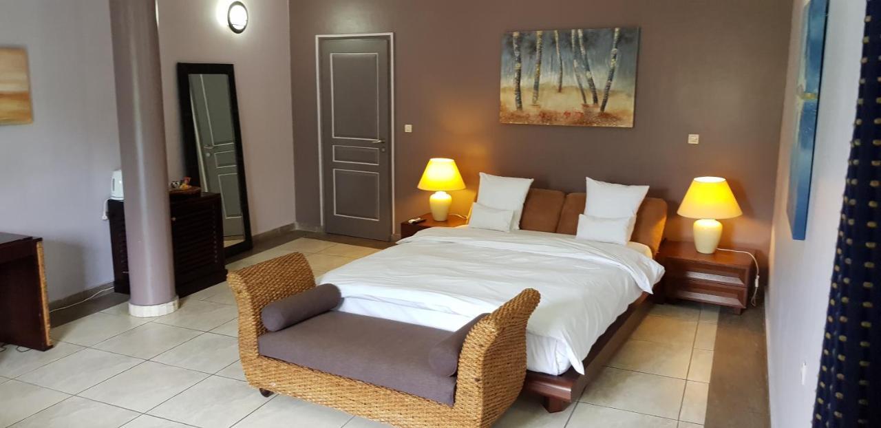 Residence Hoteliere Du Phare Libreville Ngoại thất bức ảnh