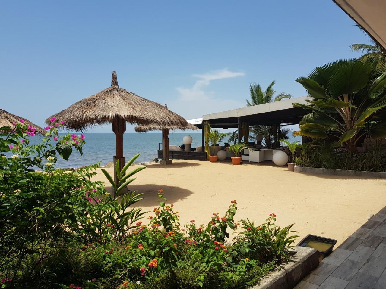 Residence Hoteliere Du Phare Libreville Ngoại thất bức ảnh